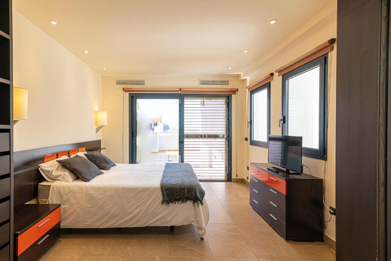 Luxury Holidays Suites, Playa De Los Cristianos Los Cristianos  Exteriör bild