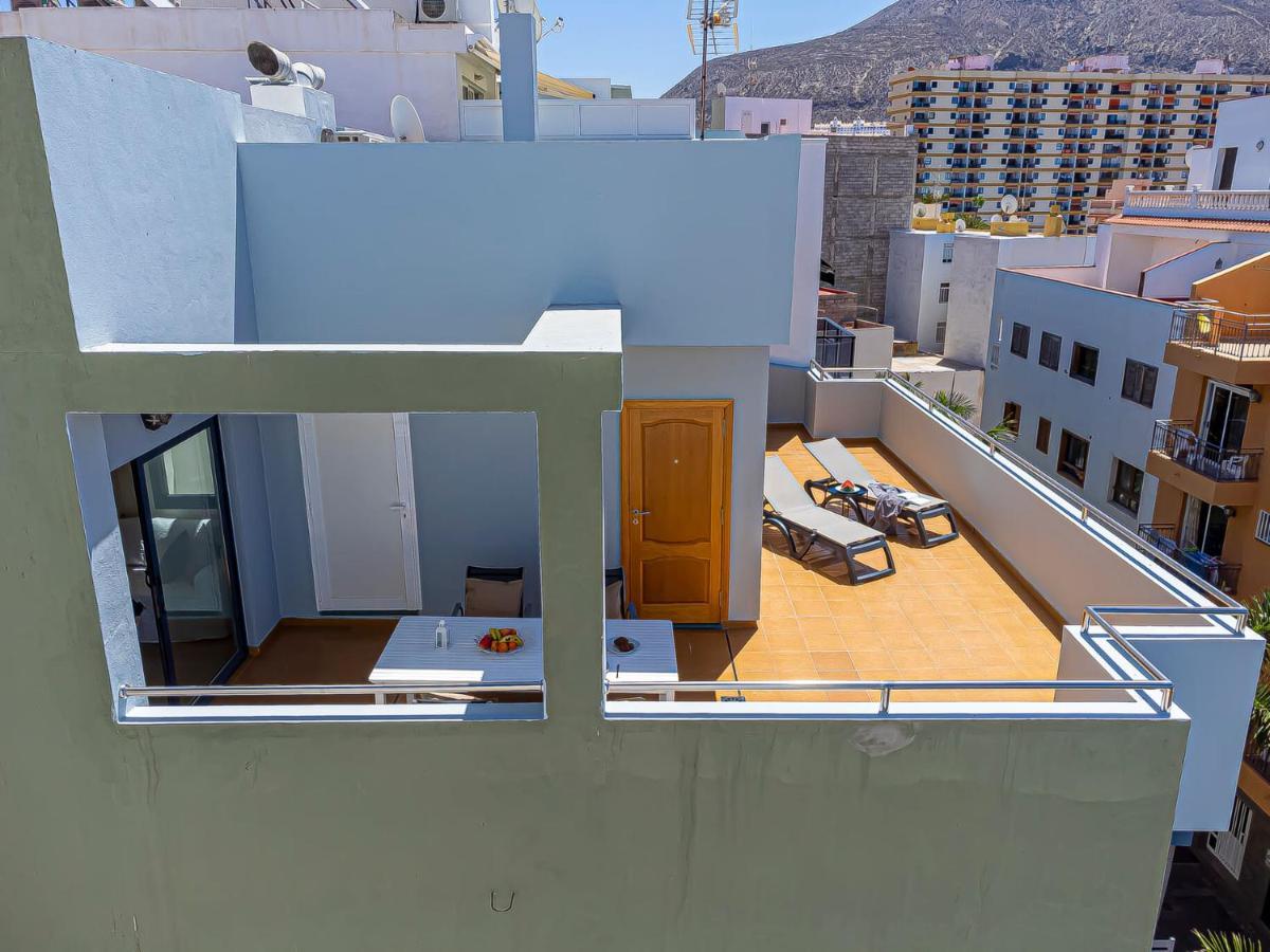 Luxury Holidays Suites, Playa De Los Cristianos Los Cristianos  Exteriör bild