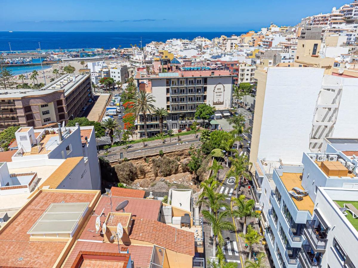 Luxury Holidays Suites, Playa De Los Cristianos Los Cristianos  Exteriör bild