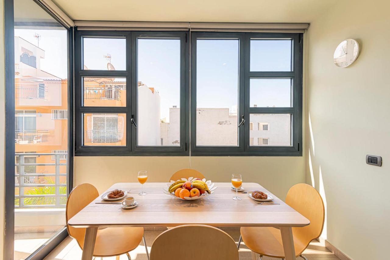 Luxury Holidays Suites, Playa De Los Cristianos Los Cristianos  Exteriör bild