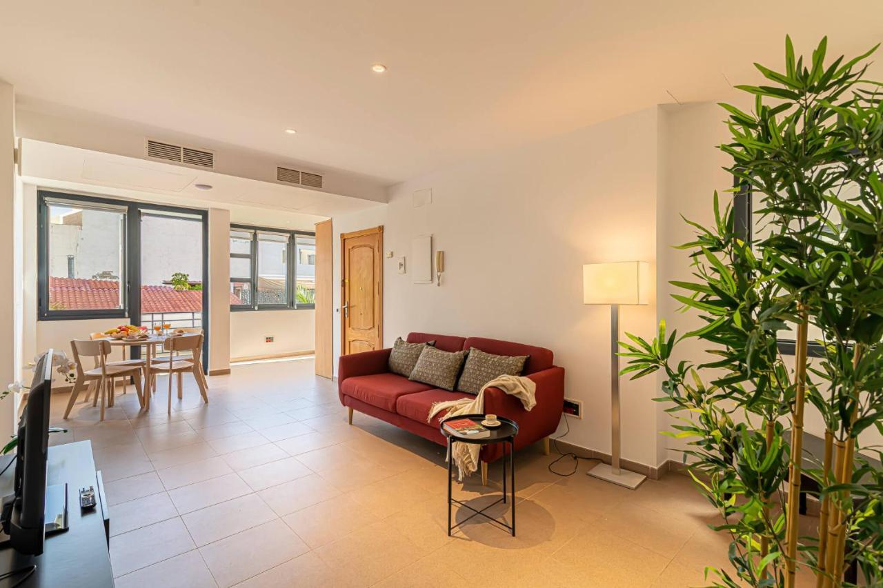Luxury Holidays Suites, Playa De Los Cristianos Los Cristianos  Exteriör bild