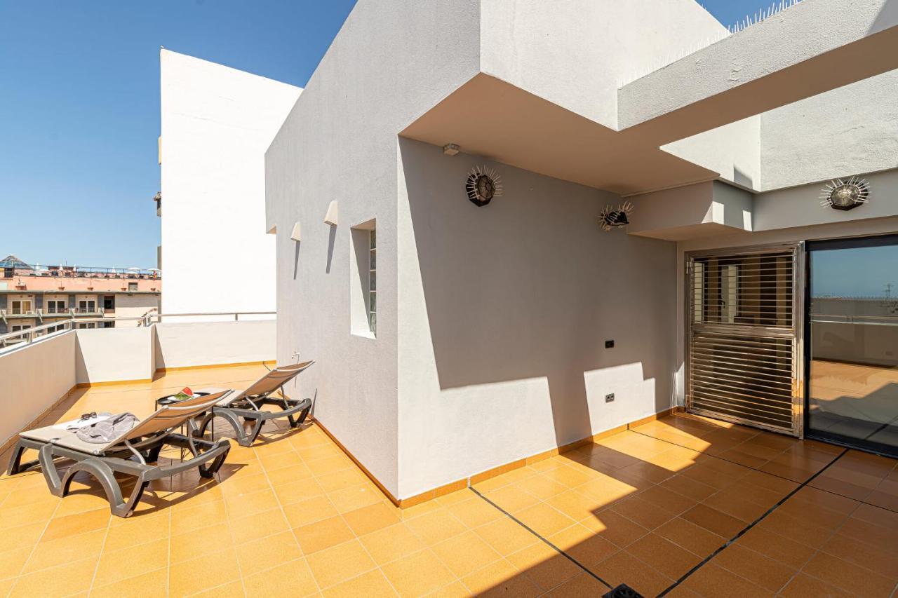 Luxury Holidays Suites, Playa De Los Cristianos Los Cristianos  Exteriör bild