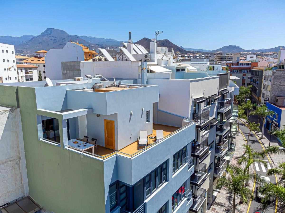 Luxury Holidays Suites, Playa De Los Cristianos Los Cristianos  Exteriör bild