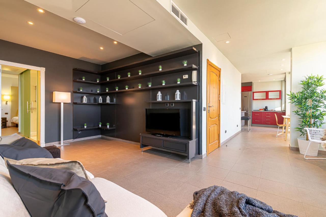 Luxury Holidays Suites, Playa De Los Cristianos Los Cristianos  Exteriör bild