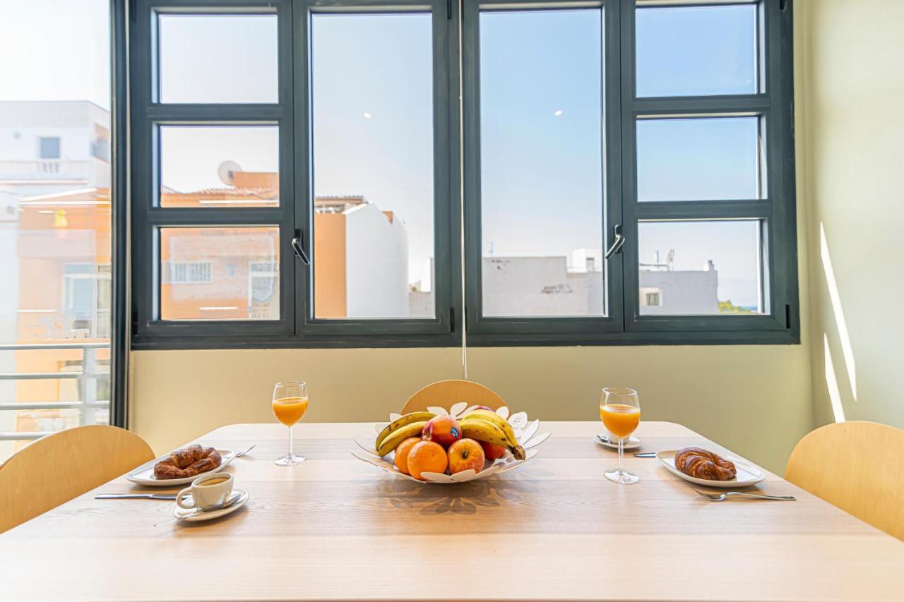 Luxury Holidays Suites, Playa De Los Cristianos Los Cristianos  Exteriör bild